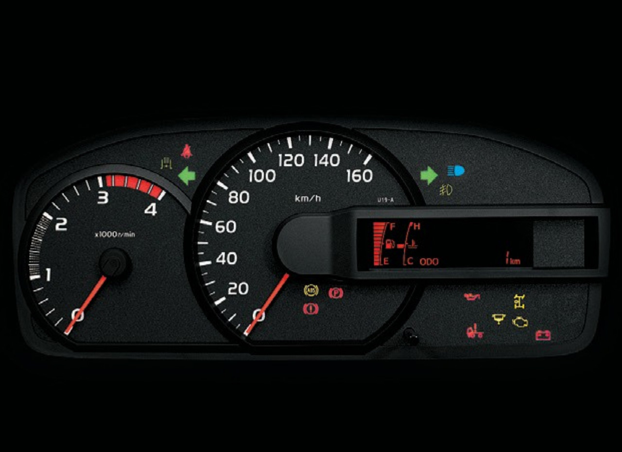 Hino 300 Series gallery image 17