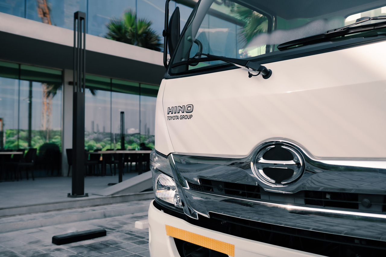 Hino 300 Series gallery image 3